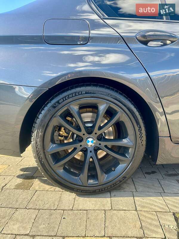 Седан BMW 5 Series 2013 в Городку