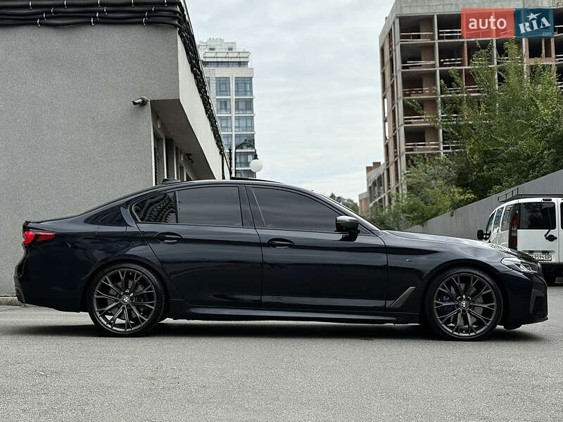 Седан BMW 5 Series 2018 в Києві фото 12 Седан BMW 5 Series 2018 в Києві