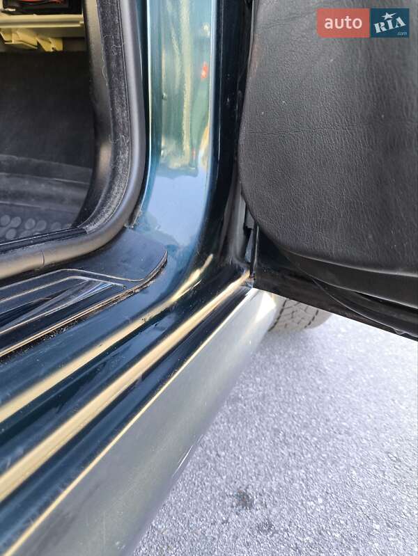 Седан BMW 5 Series 1997 в Киеве