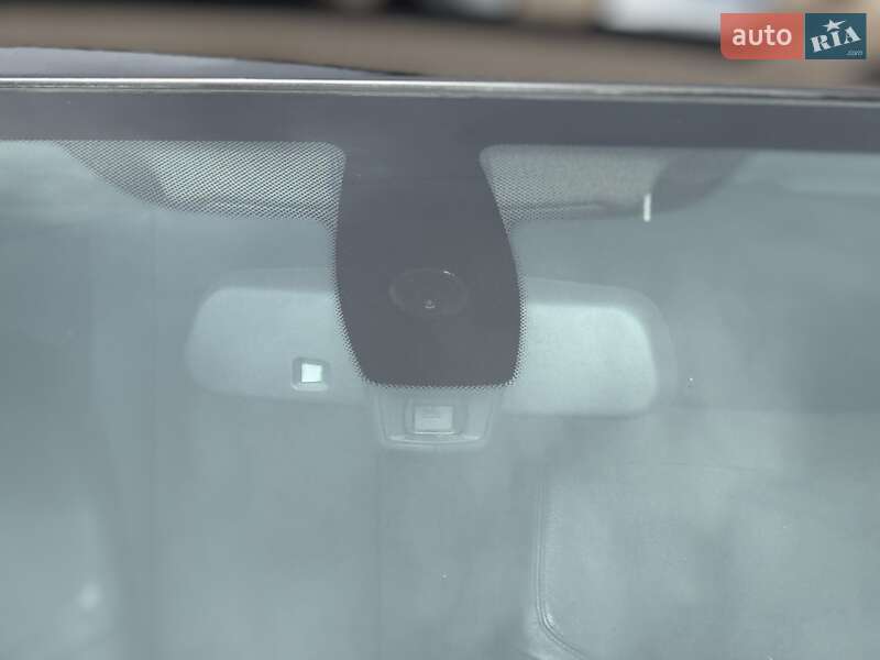 Седан BMW 5 Series 2014 в Виннице