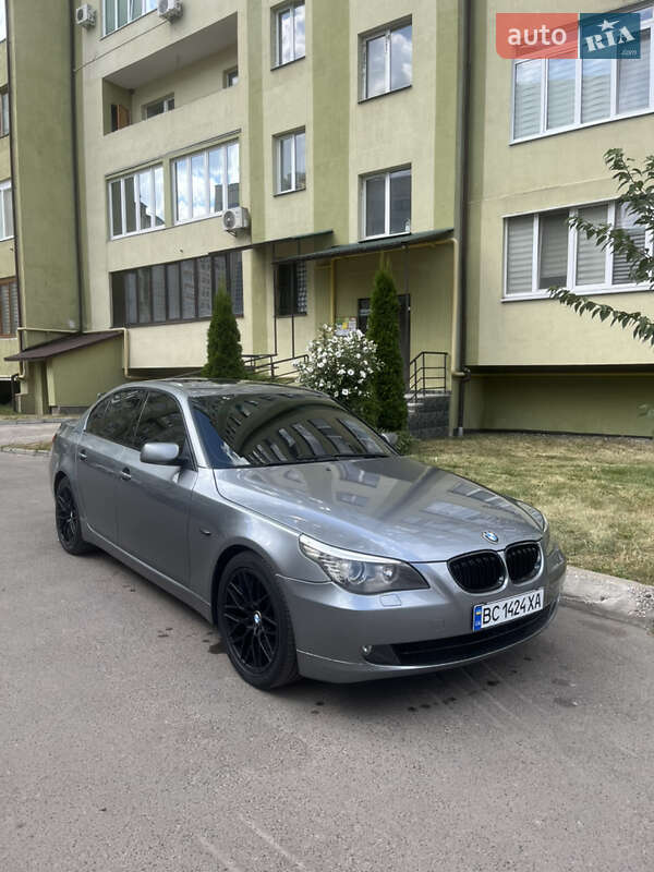 Седан BMW 5 Series 2008 в Львові
