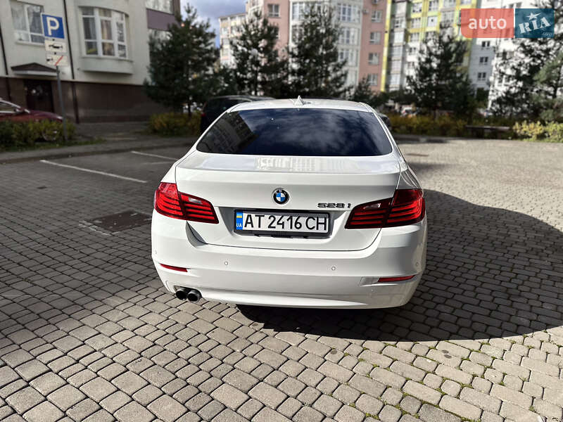 Седан BMW 5 Series 2016 в Івано-Франківську
