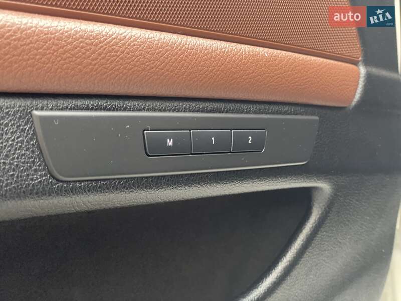 Седан BMW 5 Series 2011 в Киеве фото 17 Седан BMW 5 Series 2011 в Киеве