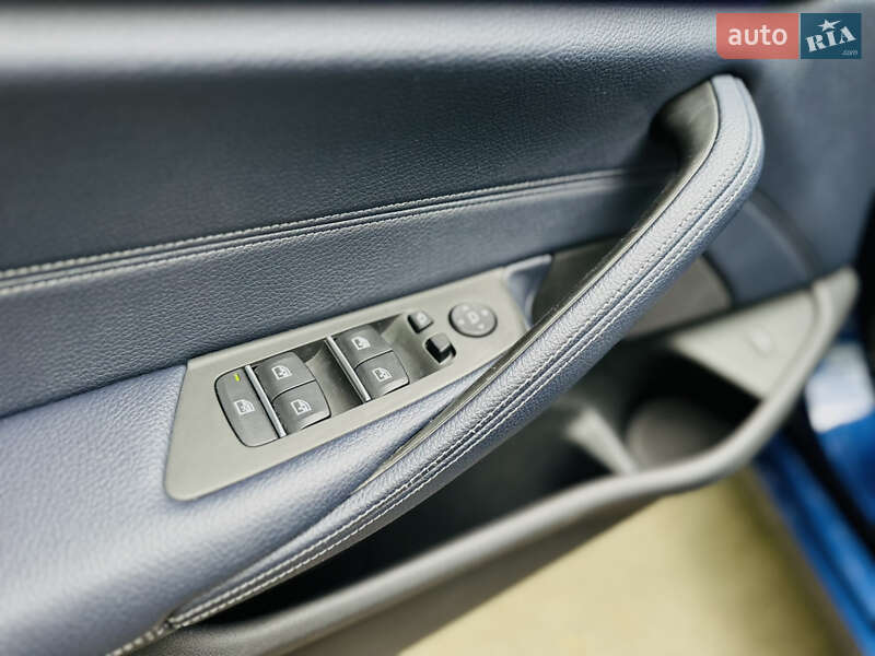 Седан BMW 5 Series 2017 в Киеве фото 16 Седан BMW 5 Series 2017 в Киеве