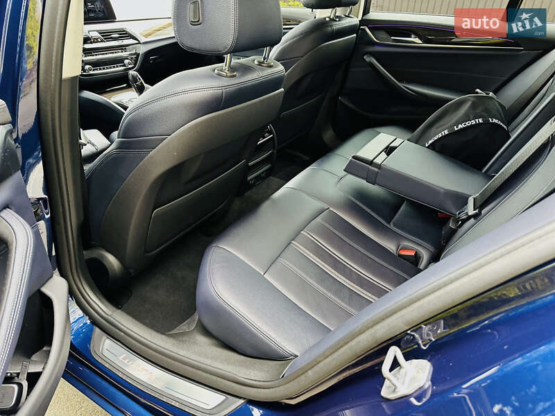 Седан BMW 5 Series 2017 в Киеве фото 24 Седан BMW 5 Series 2017 в Киеве