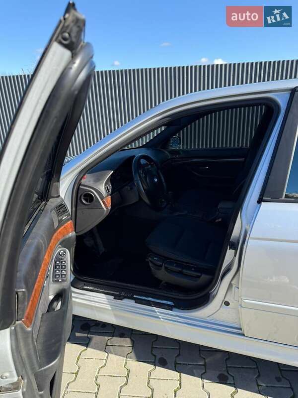 Седан BMW 5 Series 2002 в Летичіві