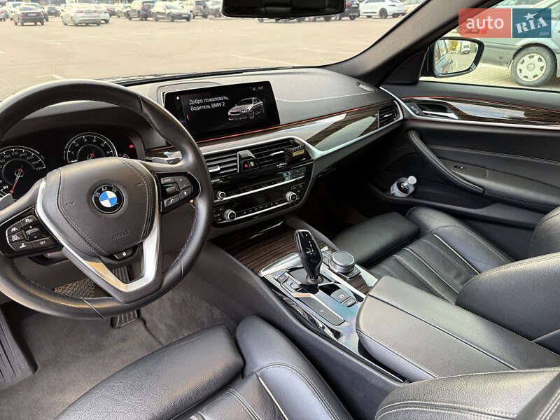Седан BMW 5 Series 2018 в Киеве фото 32 Седан BMW 5 Series 2018 в Киеве