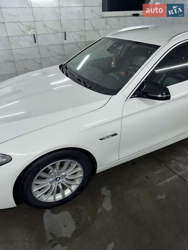 Універсал BMW 5 Series 2014 в Чернівцях фото 3 Універсал BMW 5 Series 2014 в Чернівцях
