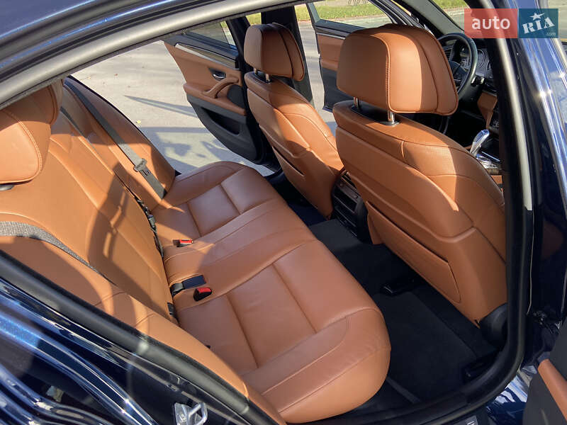 Седан BMW 5 Series 2014 в Чернигове