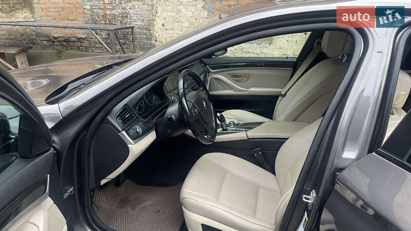 Седан BMW 5 Series 2010 в Киеве фото 18 Седан BMW 5 Series 2010 в Киеве