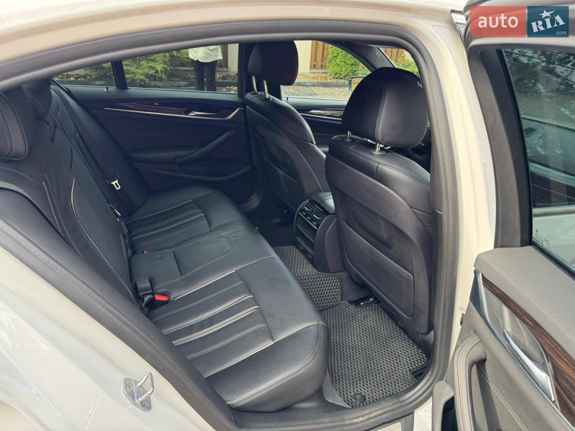 BMW 5 Series 2018 VIN WBAJD1C57JG475060 фото оголошення 10 з 11