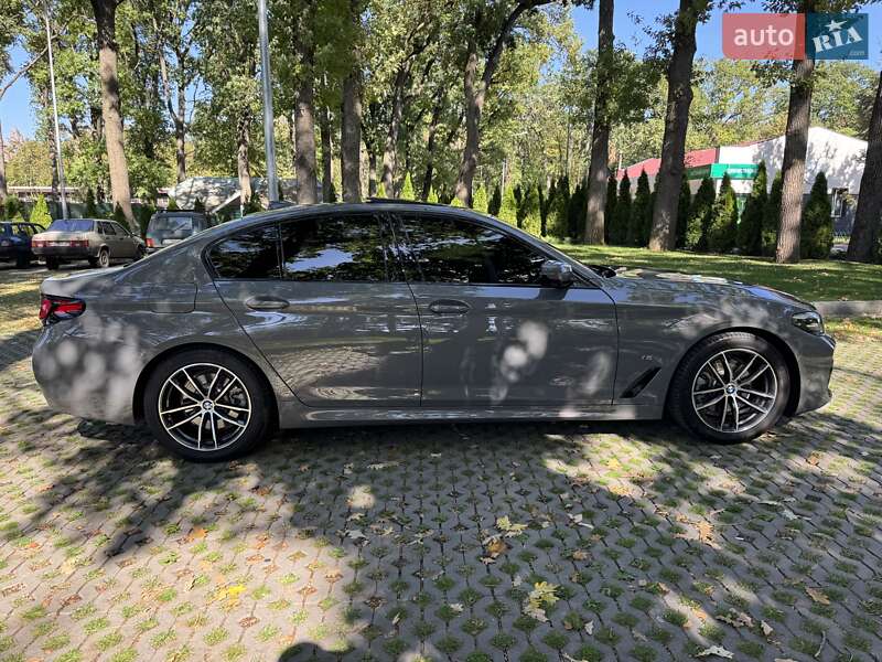 Седан BMW 5 Series 2022 в Харкові