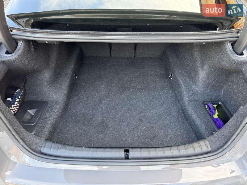 Седан BMW 5 Series 2022 в Харкові