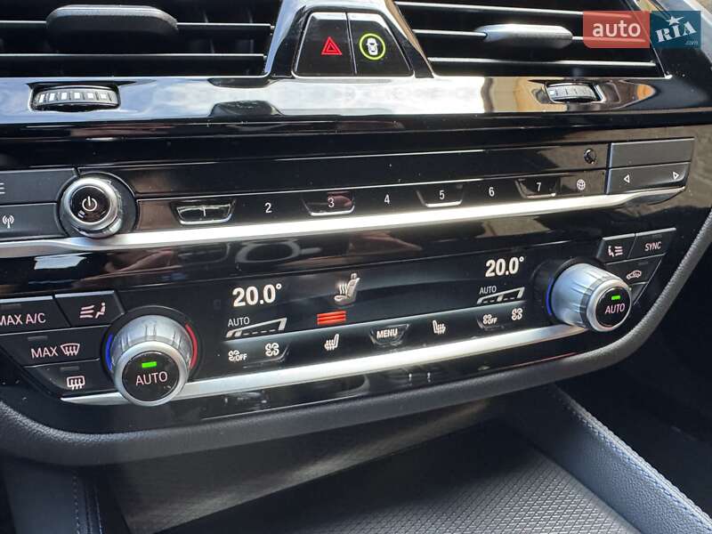 Седан BMW 5 Series 2022 в Харкові