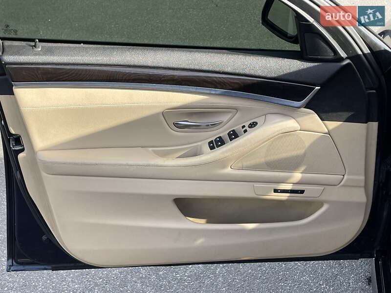 Седан BMW 5 Series 2014 в Киеве фото 15 Седан BMW 5 Series 2014 в Киеве