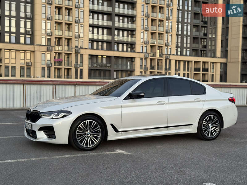 Седан BMW 5 Series 2018 в Виннице