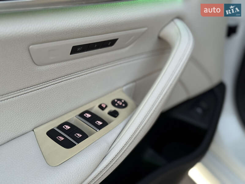 Седан BMW 5 Series 2018 в Виннице