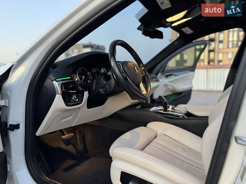 Седан BMW 5 Series 2018 в Виннице
