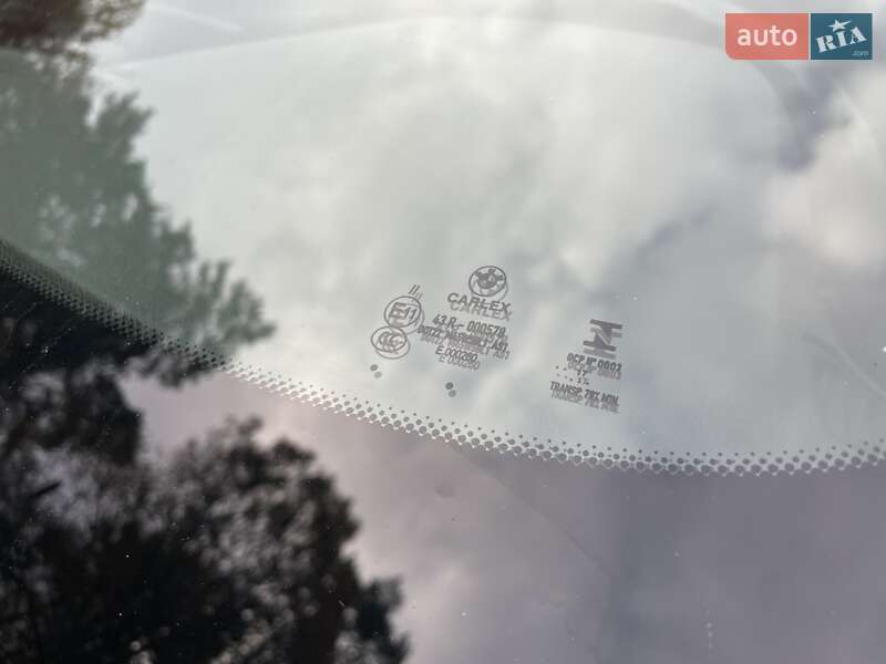 Седан BMW 5 Series 2017 в Львове фото 20 Седан BMW 5 Series 2017 в Львове