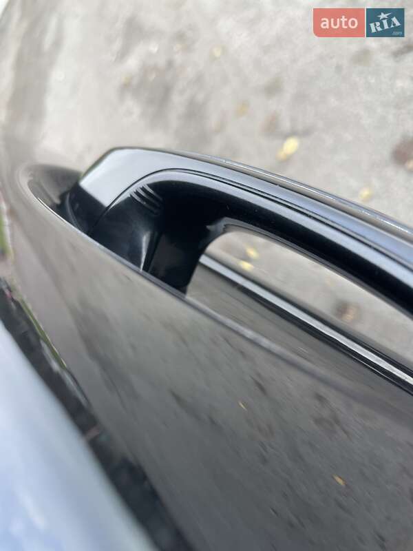 Седан BMW 5 Series 2017 в Львове фото 21 Седан BMW 5 Series 2017 в Львове