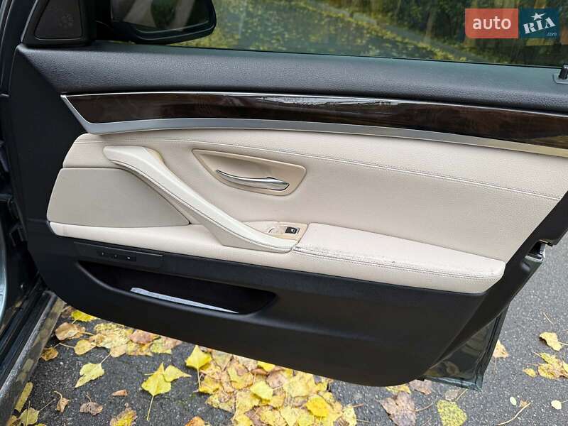 Седан BMW 5 Series 2011 в Киеве фото 22 Седан BMW 5 Series 2011 в Киеве