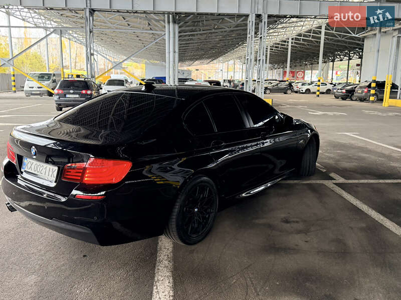 Седан BMW 5 Series 2011 в Харькове