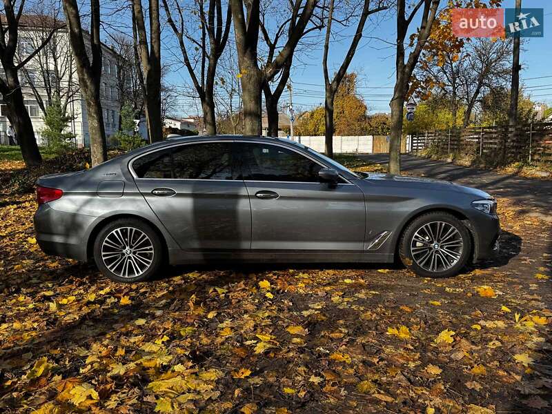 Седан BMW 5 Series 2018 в Киеве фото 5 Седан BMW 5 Series 2018 в Киеве