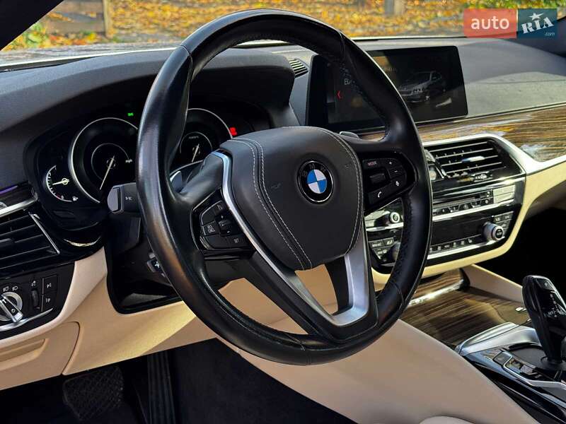 Седан BMW 5 Series 2018 в Киеве фото 13 Седан BMW 5 Series 2018 в Киеве