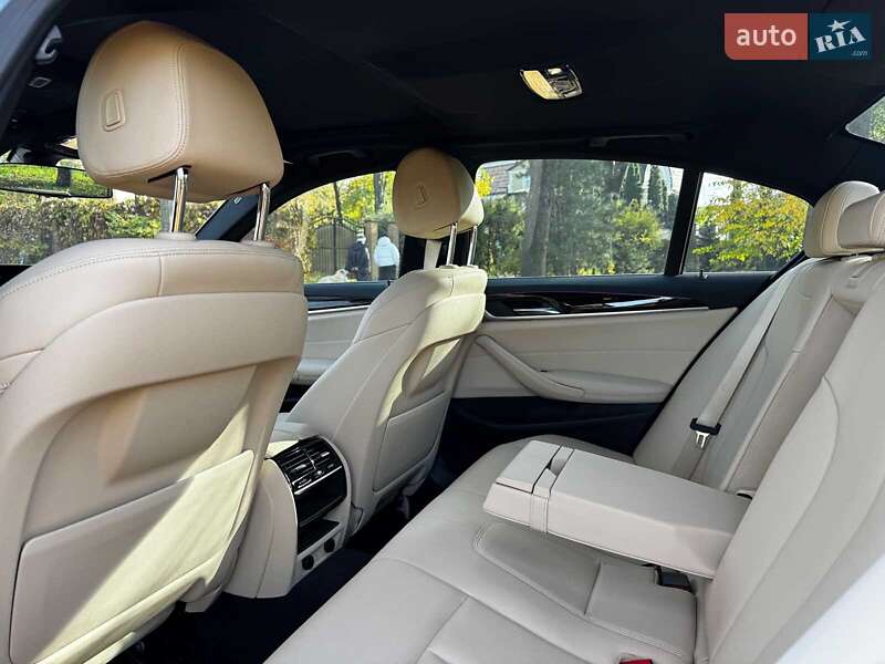 Седан BMW 5 Series 2018 в Киеве фото 24 Седан BMW 5 Series 2018 в Киеве