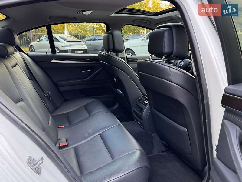 Седан BMW 5 Series 2013 в Одессе