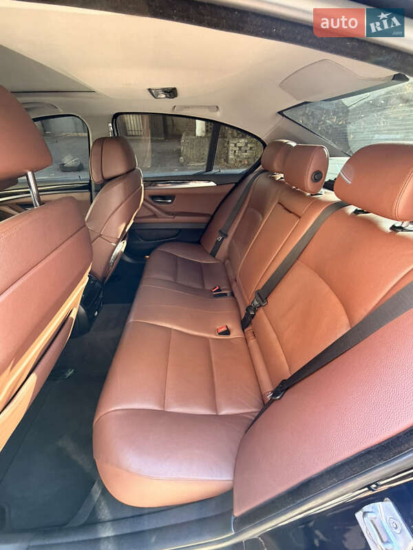 Седан BMW 5 Series 2013 в Одессе