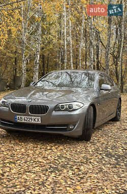 Седан BMW 5 Series 2010 в Днепре