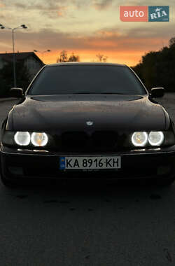 Седан BMW 5 Series 1998 в Днепре