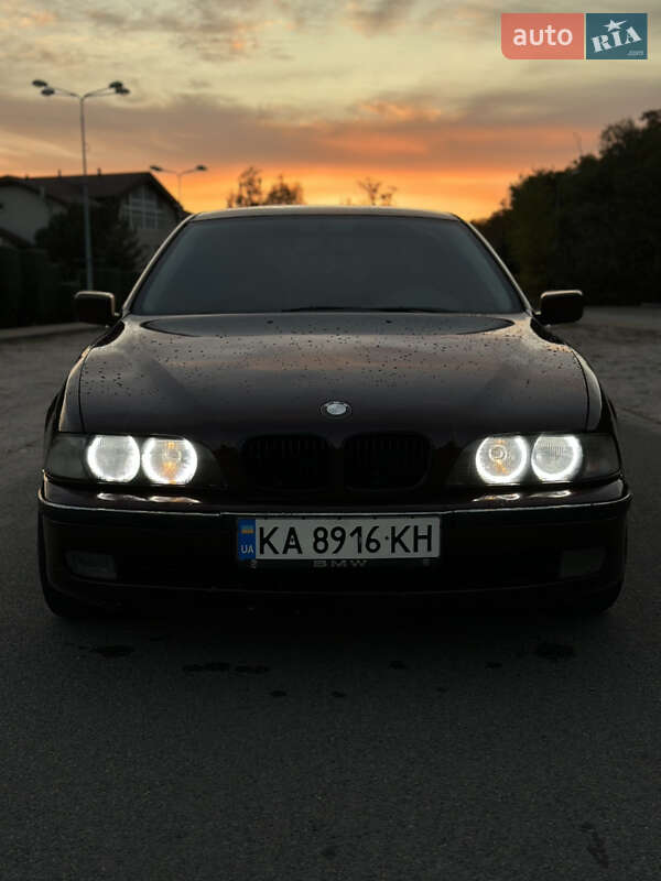BMW 5 Series 1998