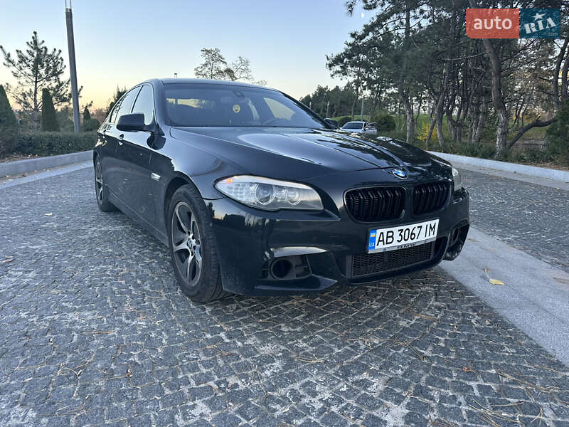 Седан BMW 5 Series 2012 в Днепре