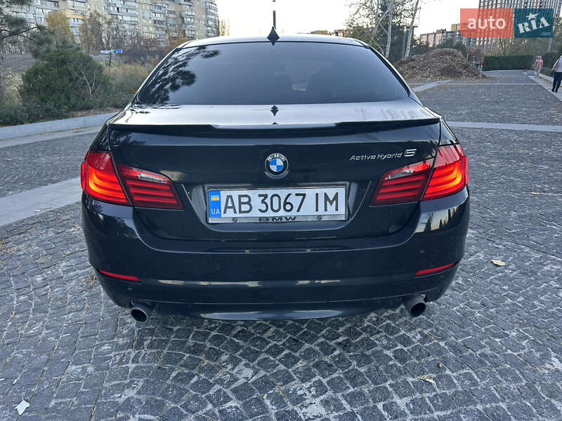 Седан BMW 5 Series 2012 в Днепре
