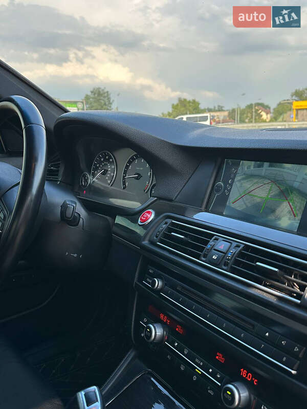 Седан BMW 5 Series 2012 в Днепре