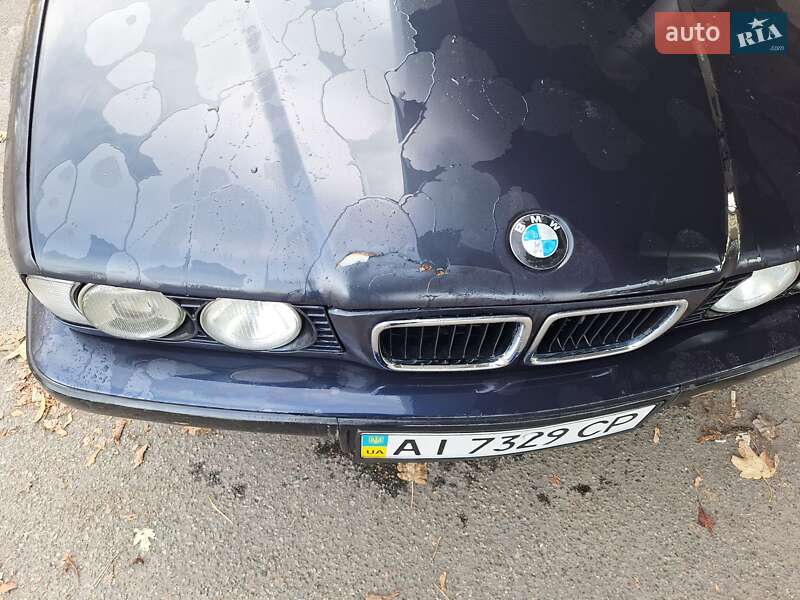 Седан BMW 5 Series 1995 в Киеве