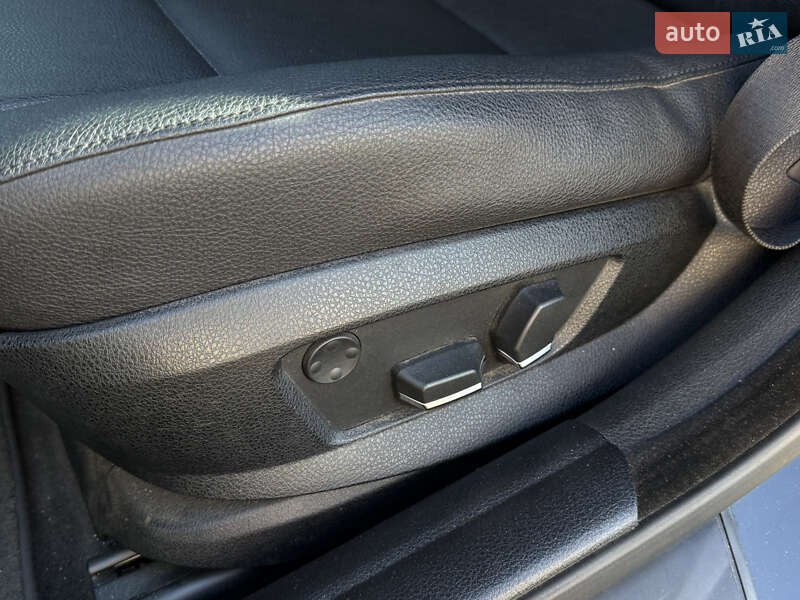 Седан BMW 5 Series 2011 в Одессе