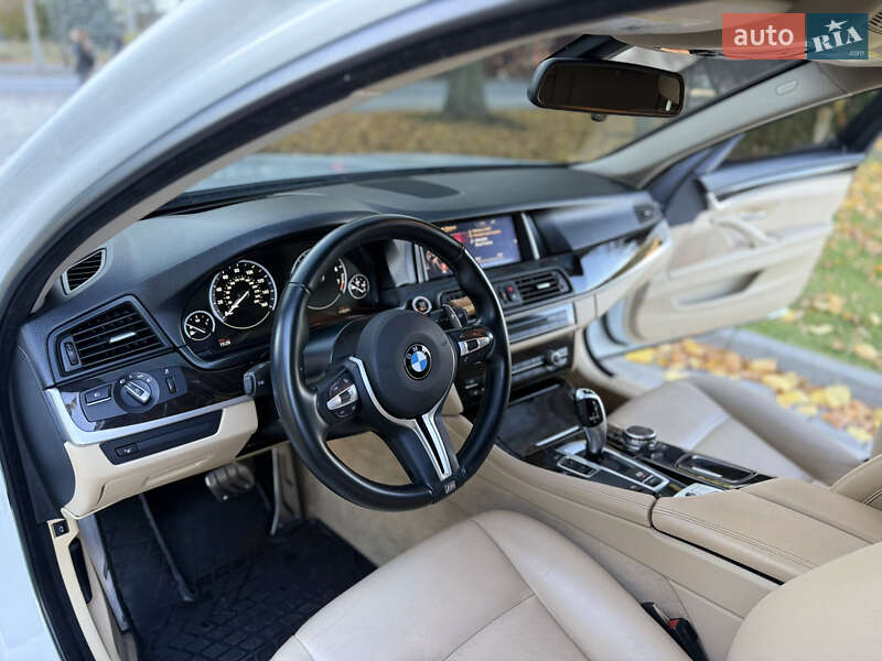 Седан BMW 5 Series 2015 в Днепре