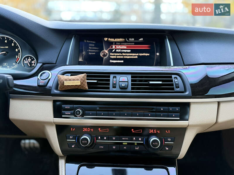 Седан BMW 5 Series 2015 в Днепре