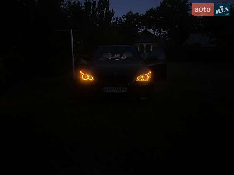 Седан BMW 5 Series 2005 в Бершади