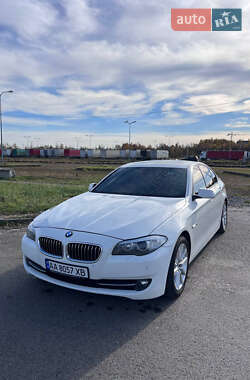 Седан BMW 5 Series 2013 в Львове