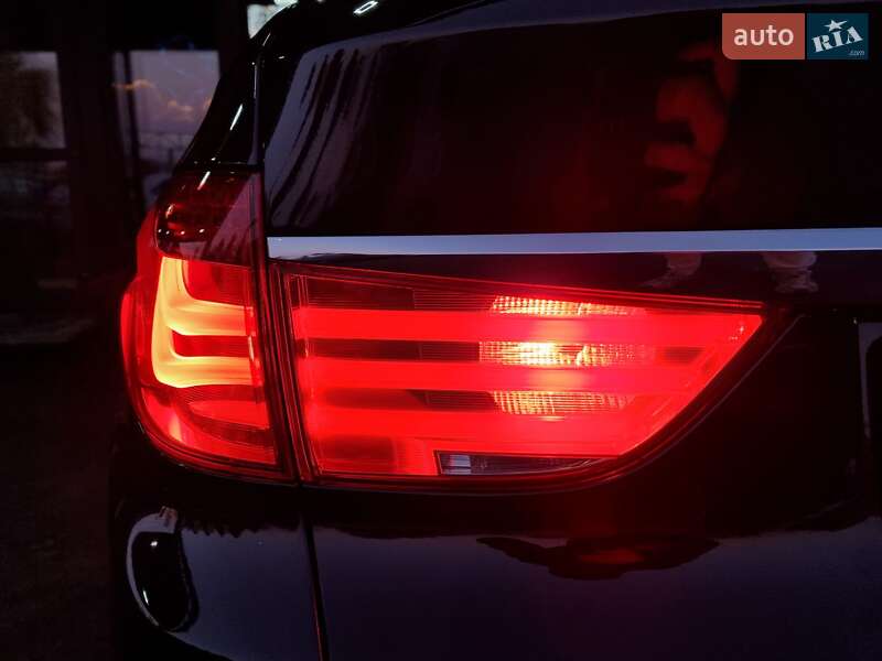 Лифтбек BMW 5 Series 2012 в Виннице