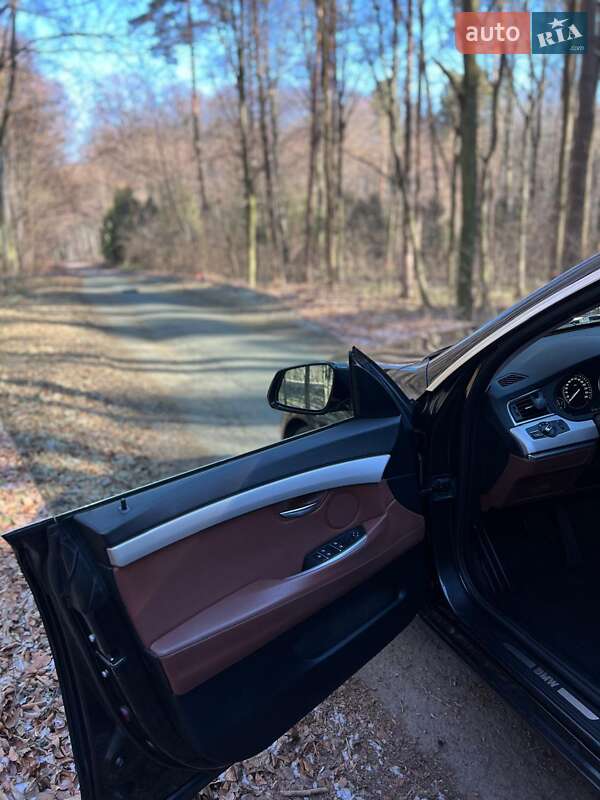 Седан BMW 5 Series 2013 в Рава-Русской