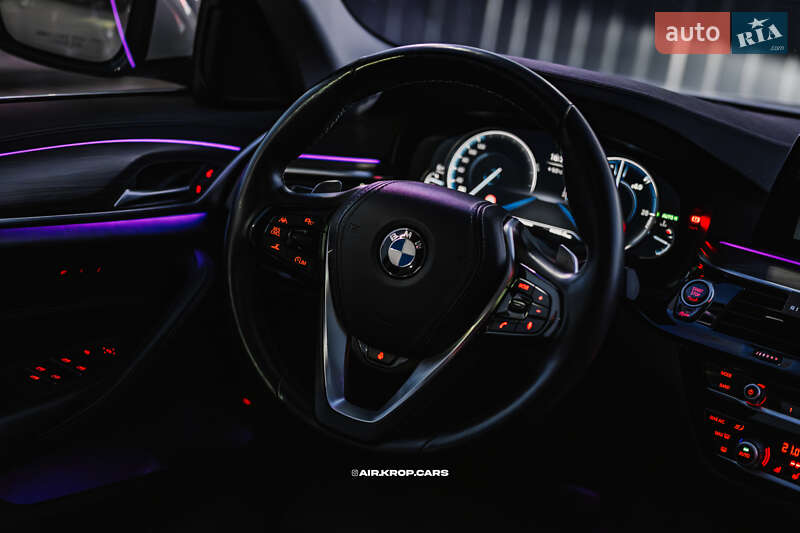 Седан BMW 5 Series 2018 в Кропивницькому