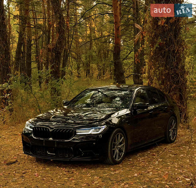 Седан BMW 5 Series 2019 в Киеве