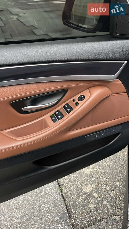 Седан BMW 5 Series 2016 в Виннице
