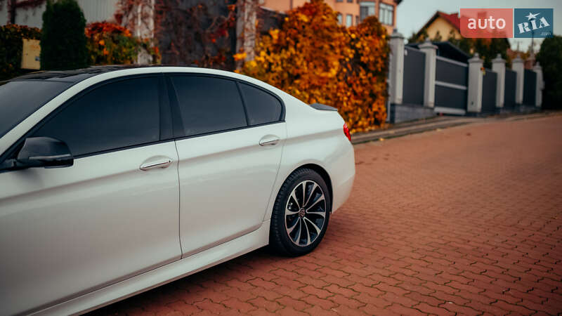 Седан BMW 5 Series 2013 в Черновцах фото 7 Седан BMW 5 Series 2013 в Черновцах