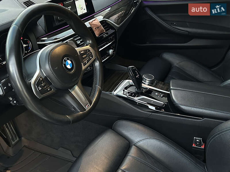 Седан BMW 5 Series 2017 в Николаеве